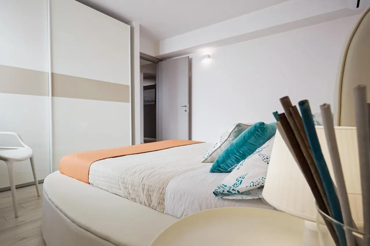 Villa Giame - Heated Pool, Beach At 350M Pozzallo